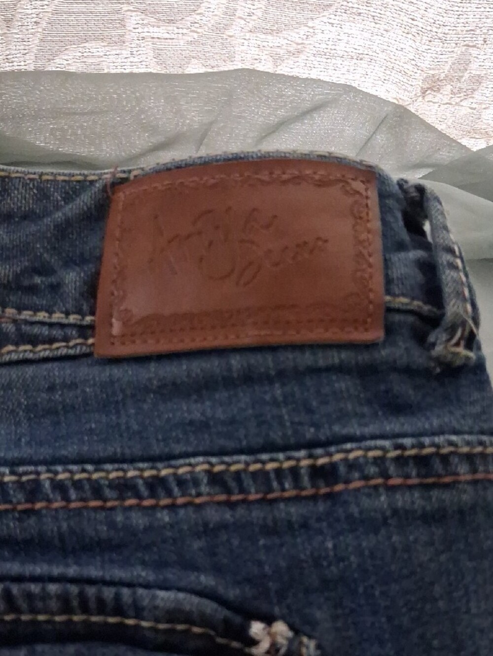 Women's Ariya Embroidered Pocket Jeans size 18 - Picture 2 of 7